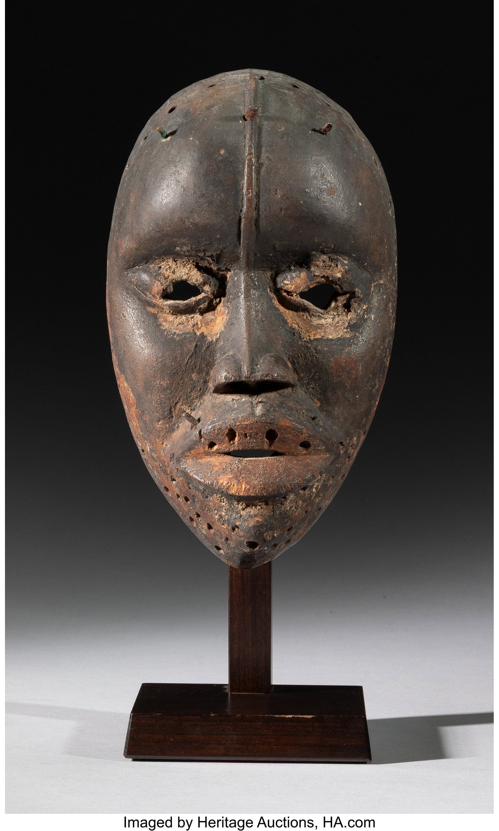 A Dan Face Mask (Zakpaï) Côte d'Ivoire or Lib (1 of 4)
