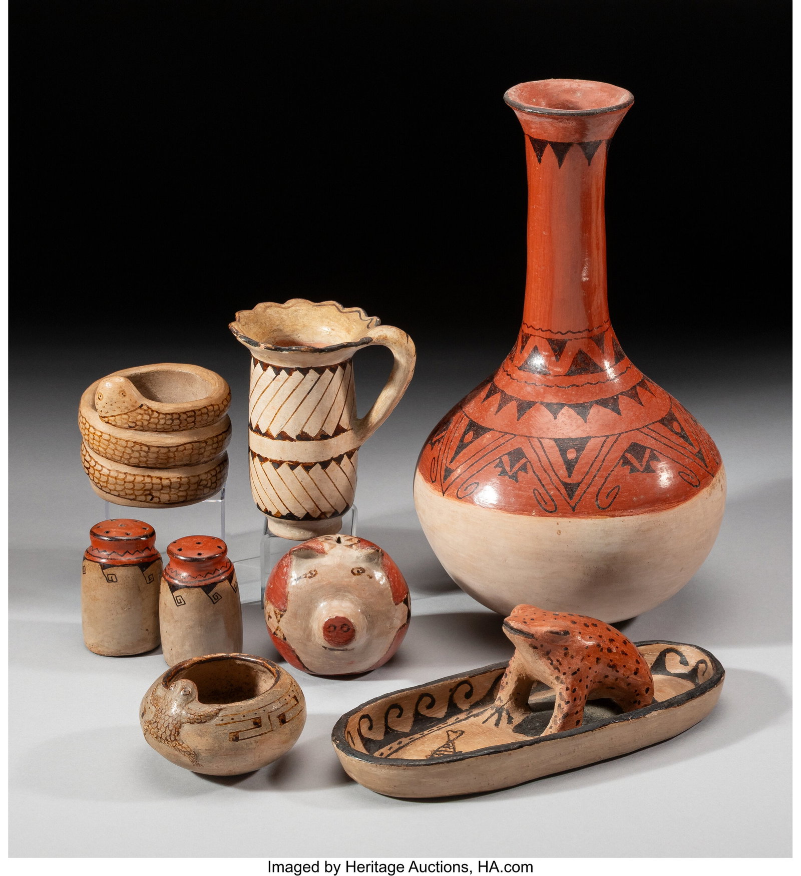 Seven Papago / Maricopa Pottery Items c. 1950  (1 of 2)