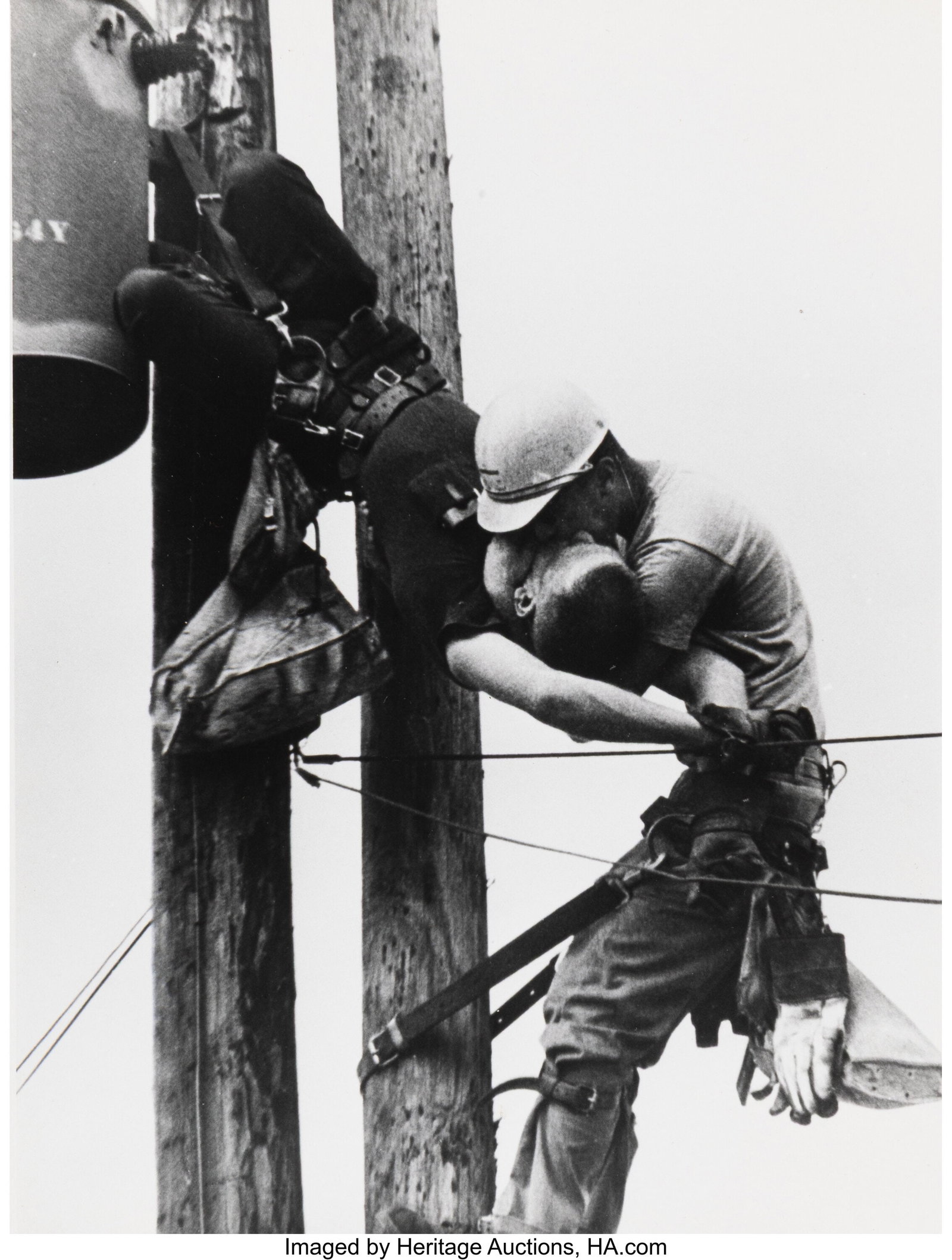 1968 Pulitzer Prize in Photography Winner Rocco : 1968 Pulitzer Prize in Photography Winner Rocco Morabito (American, 1920-2009) The Kiss of Life (for Jacksonville Journal), 1967 Gelatin silver print, printed lat