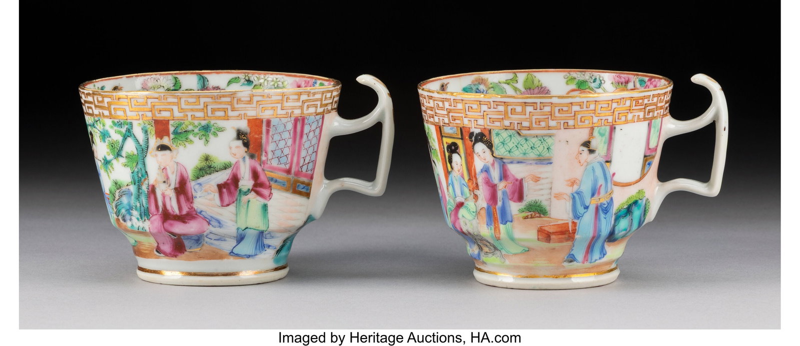 A Pair of Chinese Export Famille Rose Cups, 19th (1 of 5)