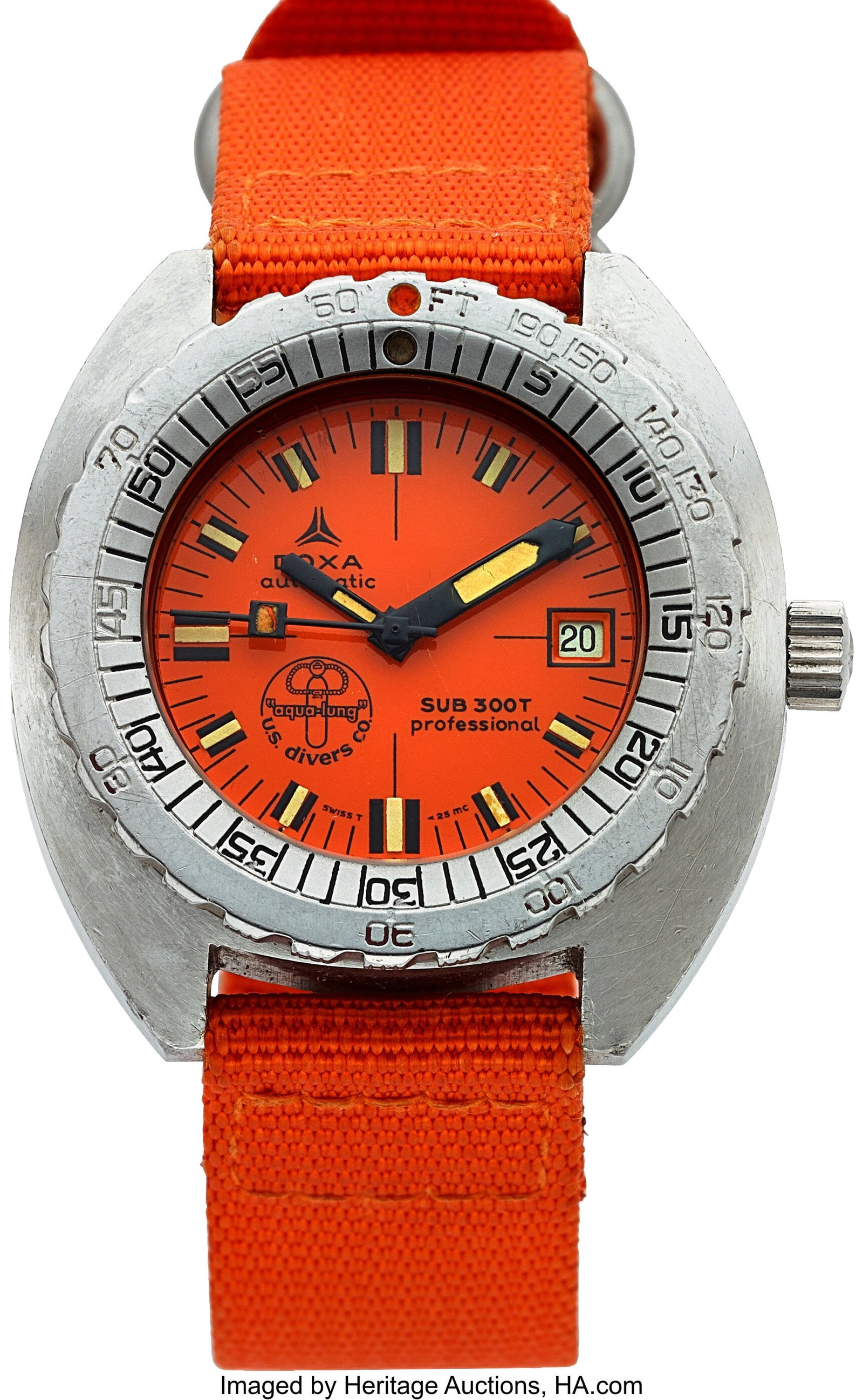 Doxa Aqua-Lung Sub 300T Professional, Orange Dia (1 of 4)