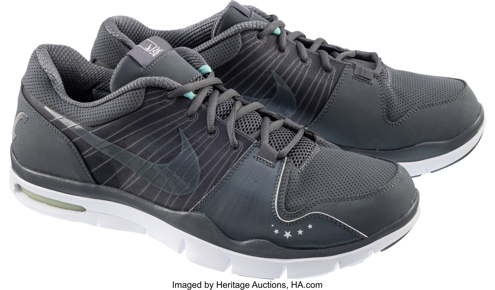 Nike Trainer 1 LTD Caol Uno Sample Size US 12.5 : Nike Trainer 1 LTD Caol Uno Sample Size US 12.5 The Nike Trainer 1 LTD is a modern take on Nike's cross-training heritage, blending classic design elements with updated materials and styl