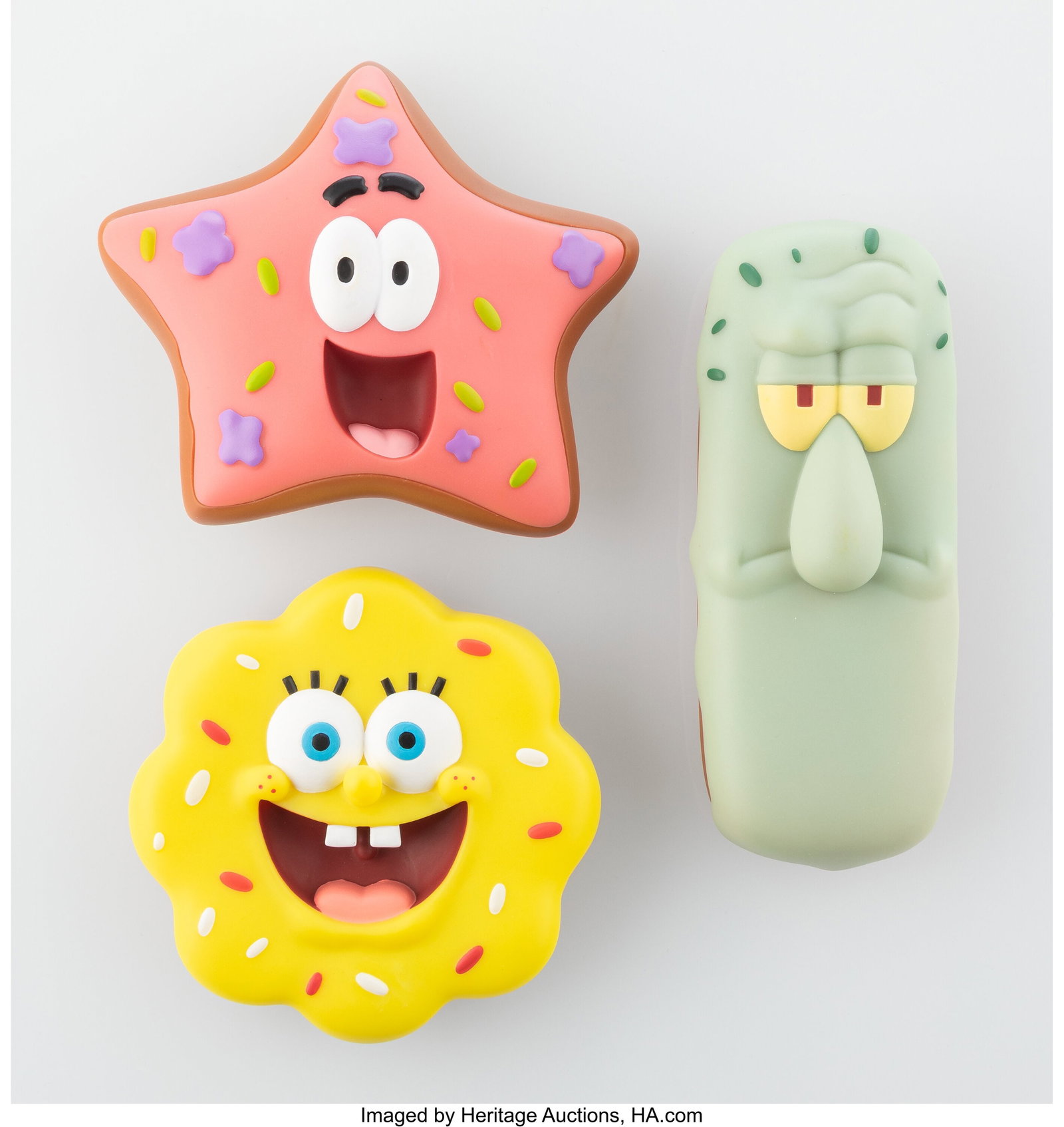 ToyQube Spongebob SquarePants Donut Set, 2022 Pa: ToyQube Spongebob SquarePants Donut Set, 2022 Painted cast vinyl 5-1/2 x 2-3/8 x 1-3/4 inches (14.0 x 6.0 x 4.4 cm) (tallest,