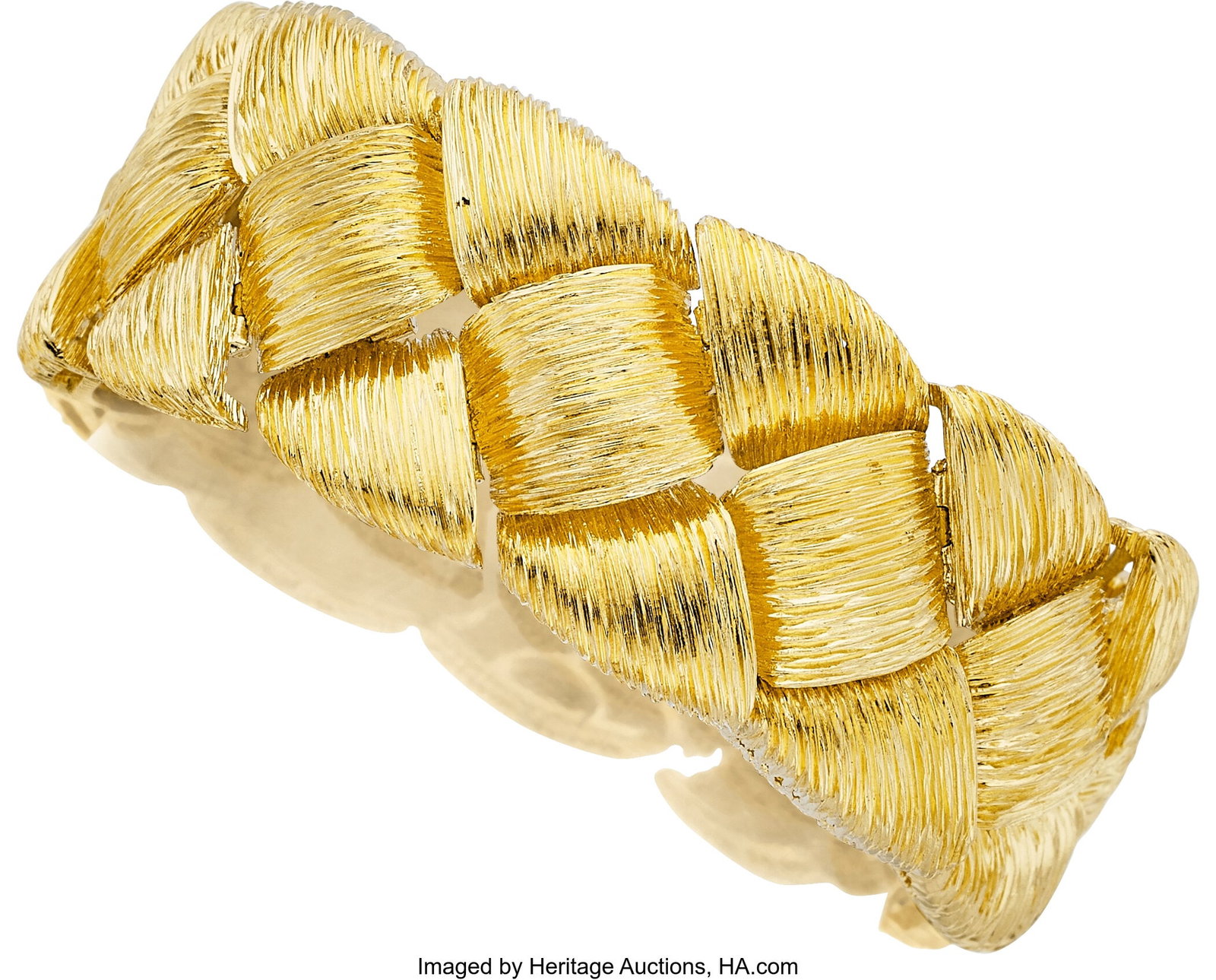Henry Dunay Gold Bracelet Metal: 18k gold Marke: Henry Dunay Gold Bracelet Metal: 18k gold Marked: for Henry Dunay Gross Weight: 96.30 grams Dimensions: 6-3/4 inches x 1 inch HID03101062020 © 2026 Heritage Auc