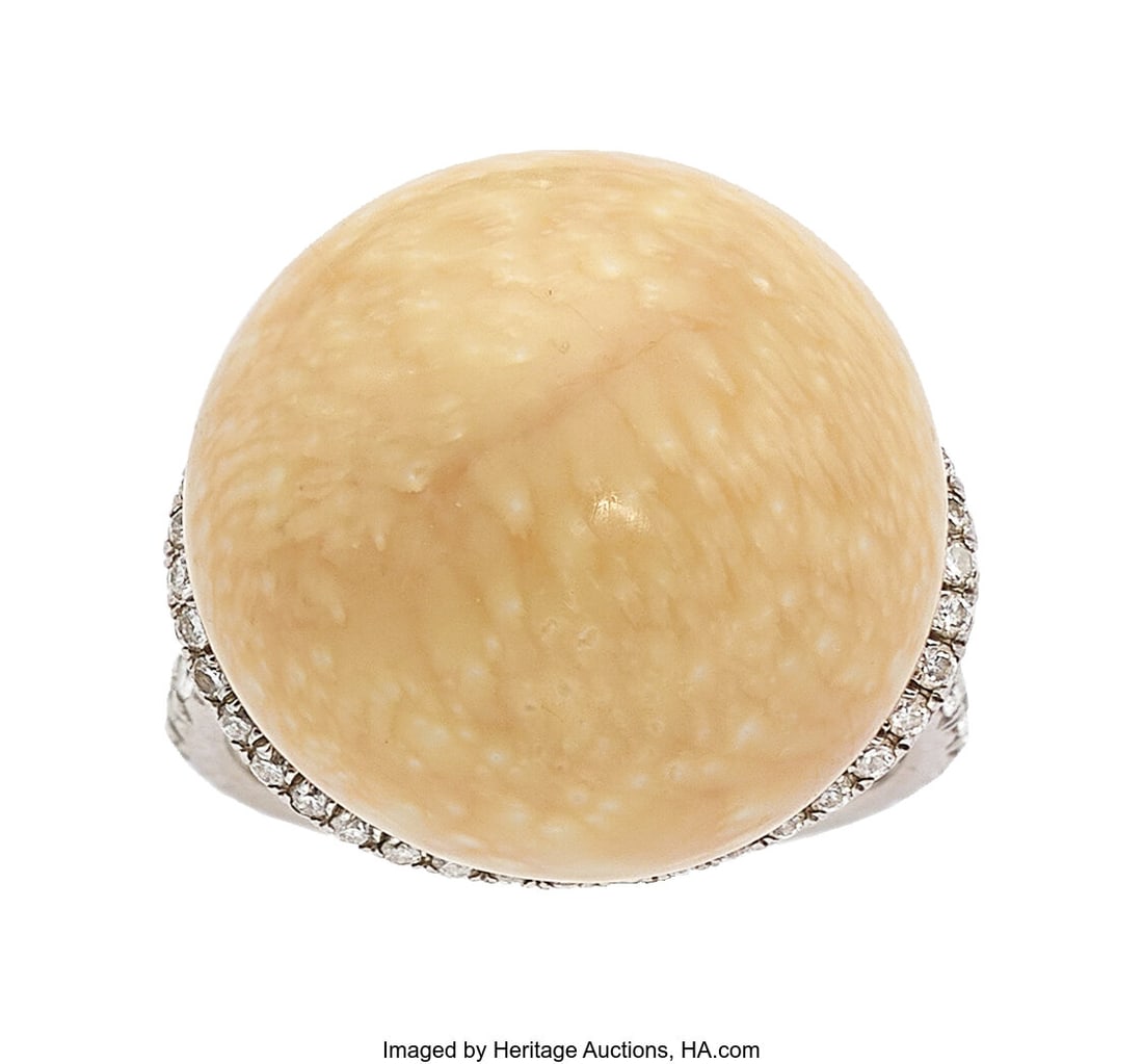 Adria de Haume Melo Melo Pearl, Diamond, Platin: Adria de Haume Melo Melo Pearl, Diamond, Platinum Ring Stones: Full-cut diamonds weighing a total of approximately 0.50 carat Pearls: Melo Melo pearl measuring