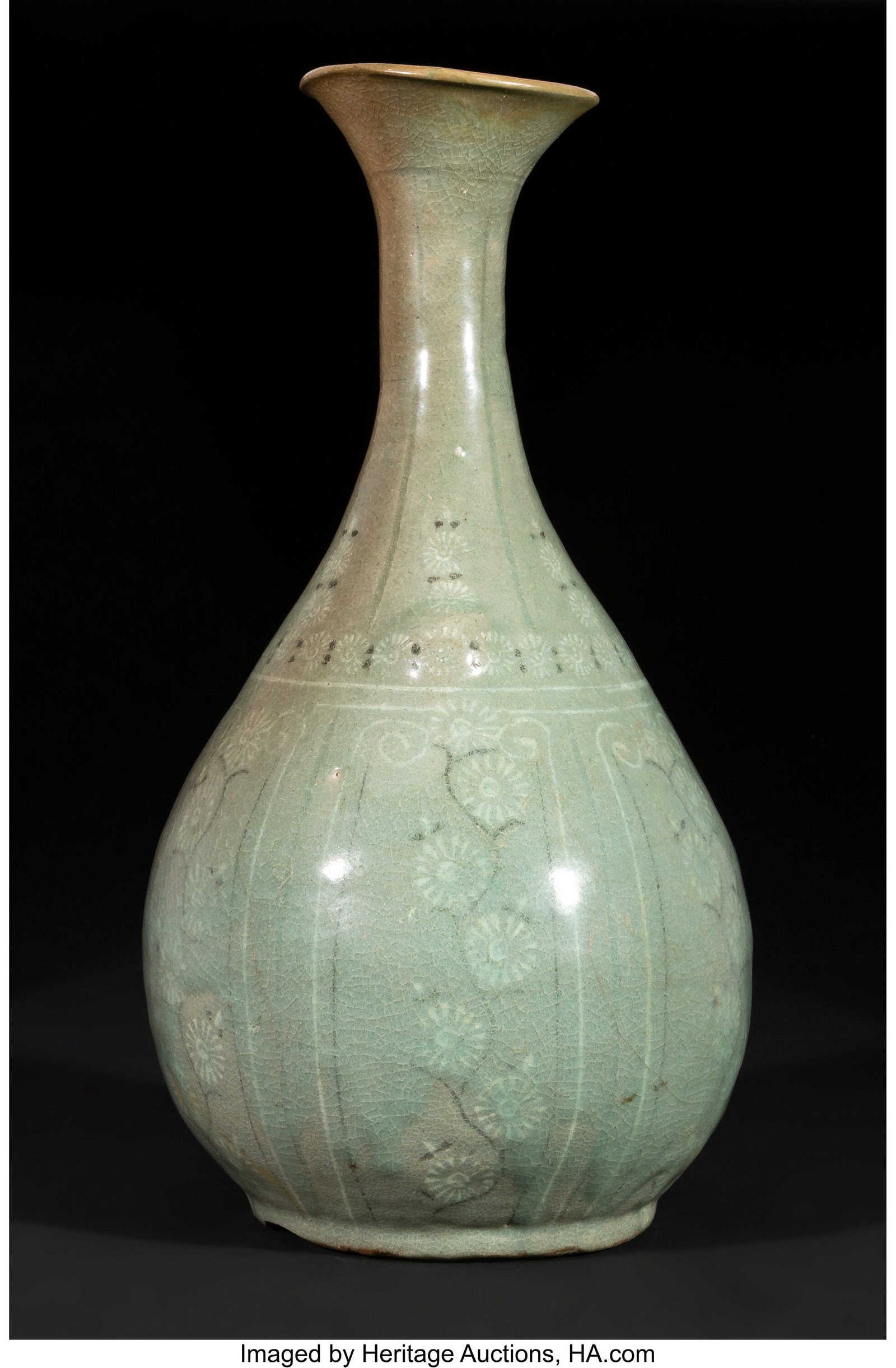 A Korean Celadon Inlay Bottle Vase, Goryeo perio (1 of 3)