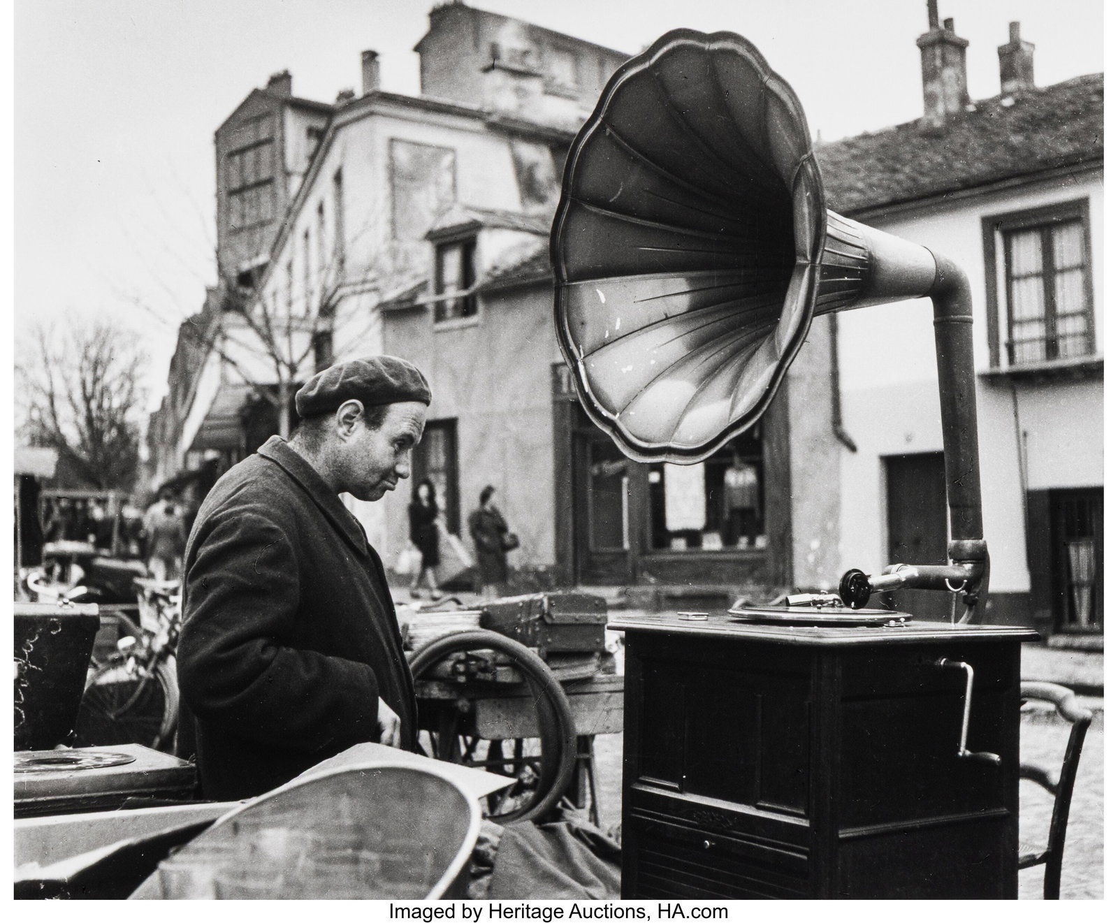 Robert Doisneau (French, 1912-1994) La Musique d (1 of 3)