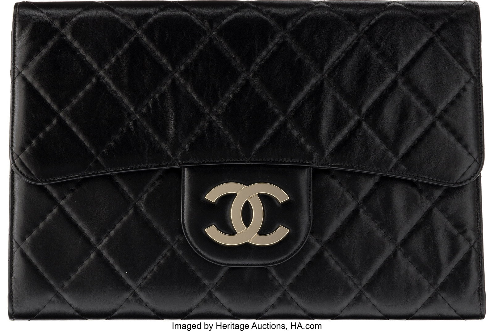 Chanel Black Quilted Calfskin Leather Large Enve: Chanel Black Quilted Calfskin Leather Large Envelope Clutch with Silver Hardware Fall/Winter 2025 Condition: 2 16.25" Width x 11" Height x 1.5" Depth This bag is done in Black 