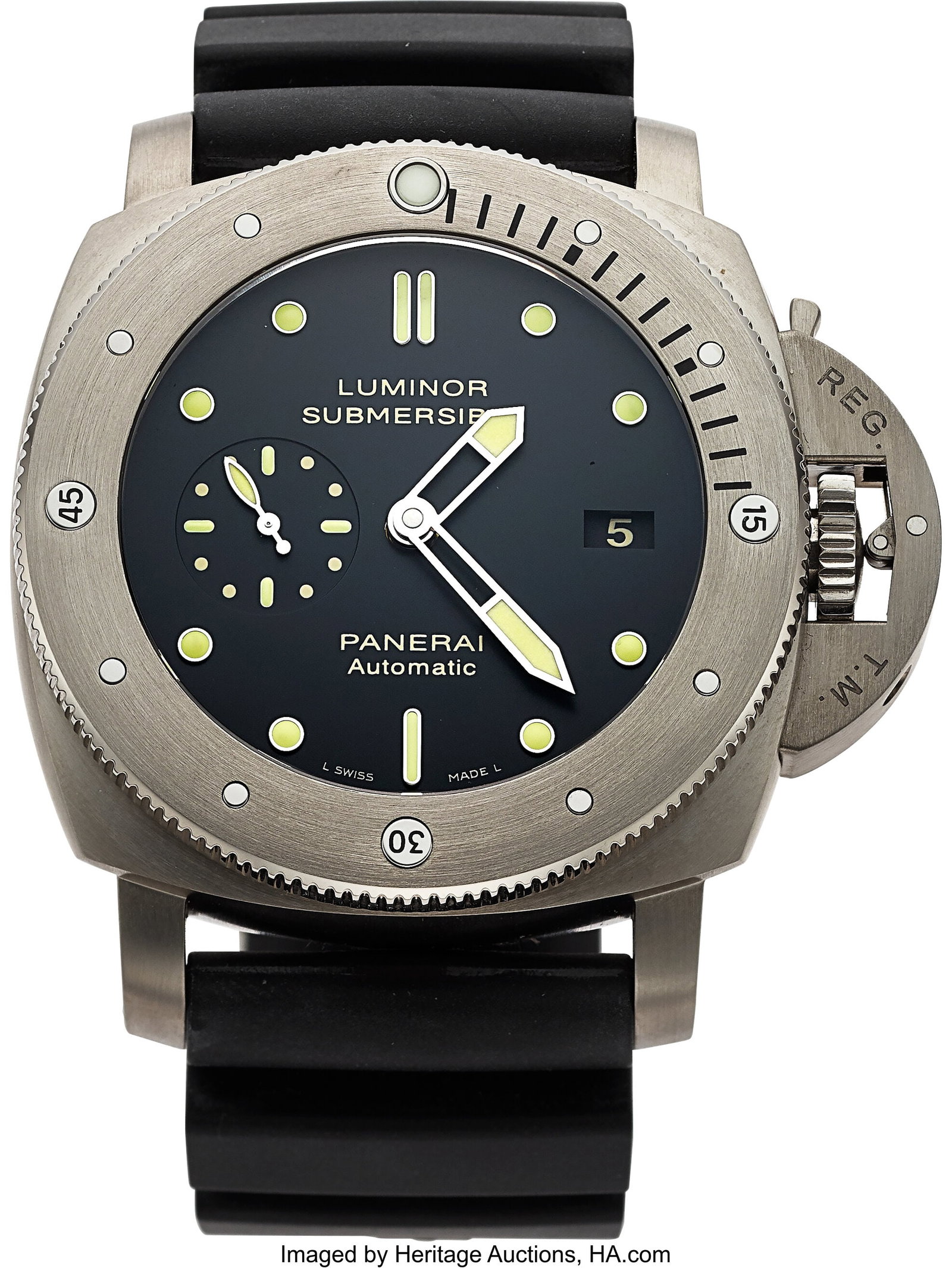 Panerai Luminor Submersible, Titanium Case: 46 : Panerai Luminor Submersible, Titanium Case: 46 mm, titanium, three body, screw-down exhibition case back, unidirectional ratcheted rotating bezel, No. 
