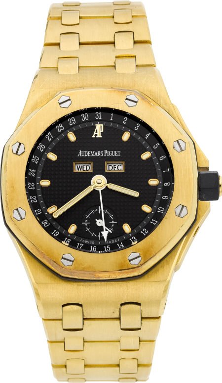 Audemars Piguet Gold Royal Oak Offshore Triple C: Audemars Piguet Gold Royal Oak Offshore Triple Calendar Gent's Wristwatch Case: three body