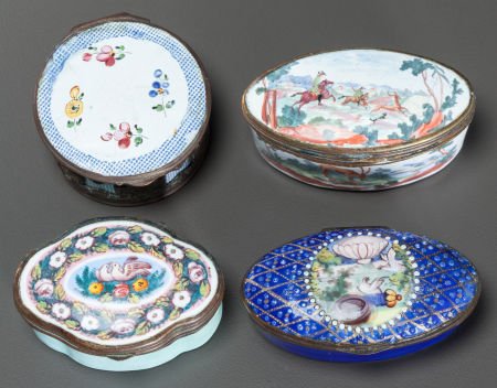 FOUR ENGLISH ENAMELED METAL AND GILT BRONZE MOUN: FOUR ENGLISH ENAMELED METAL AND GILT BRONZE MOUNTED SNUFF BOXES 19th century 1 inch high