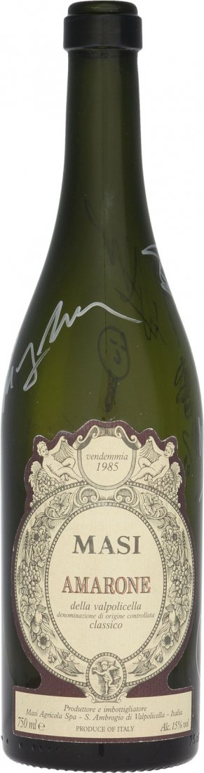 Paul McCartney Signed Wine Bottle (2006).: Paul McCartney Signed Wine Bottle (2006). On July 15, 2009, Paul McCartney surprised New