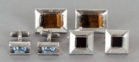 THREE PAIRS OF ANTONIO PINEDA SILVER AND HARDSTO: THREE PAIRS OF ANTONIO PINEDA SILVER AND HARDSTONE CUFFLINKS Antonio Pineda, Taxco, M