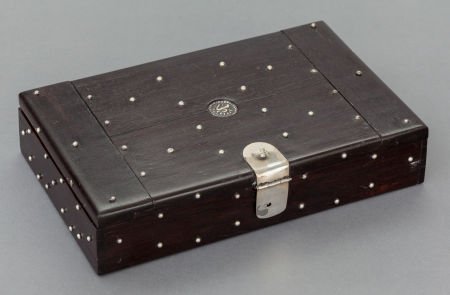 A WILLIAM SPRATLING MEXICAN SILVER AND ROSEWOOD : A WILLIAM SPRATLING MEXICAN SILVER AND ROSEWOOD CASED DOMINO SET William Spratling, Taxco,