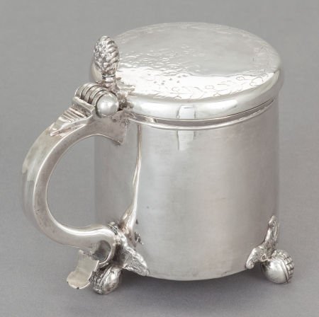 A SCANDINAVIAN SILVER PEG-TANKARD Maker unidenti: A SCANDINAVIAN SILVER PEG-TANKARD Maker unidentified, 18th century Marks: (partially eff