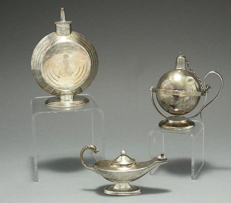A GROUP OF THREE ENGLISH SILVER CIGAR LAMPS, Var: A GROUP OF THREE ENGLISH SILVER CIGAR LAMPS, Various makers, circa 1900 Marks: BLAC