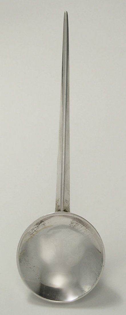 AN AMERICAN SILVER 1939 NEW YORK WORLD'S FAIR SO: AN AMERICAN SILVER 1939 NEW YORK WORLD'S FAIR SOUVENIR SPOON, Tiffany & Co., New York, Ne