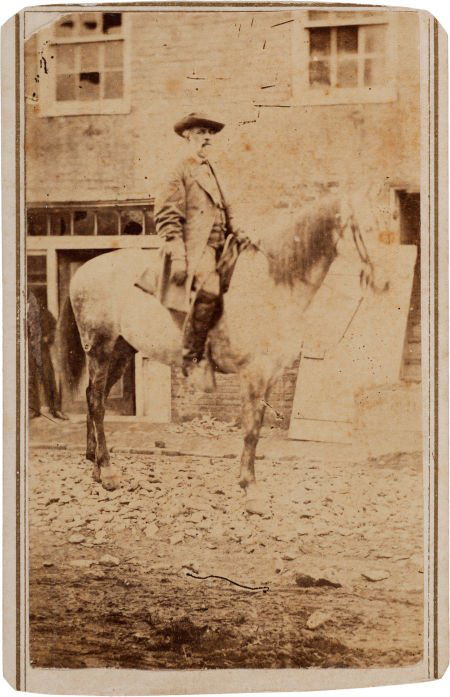 Robert E. Lee Carte de Visite.: Robert E. Lee Carte de Visite. General Lee is seen