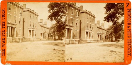 Confederate General Robert E. Lee: Stereoview Le: Confederate General Robert E. Lee: Stereoview Lee's Residence in Frederick Street, Richmond, Virginia.