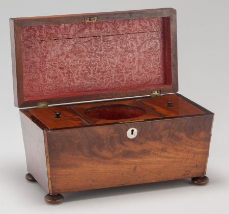 AN ENGLISH REGENCY MAHOGANY VENEERED AND MOTHER- (1 of 2)