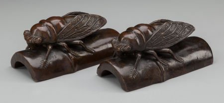 A PAIR OF CHINESE BRONZE FIGURAL SCROLL PAPERWEI (1 of 2)