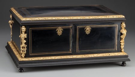 A Napoleon III Lacquered Wood Vanity Box with Gi (1 of 3)