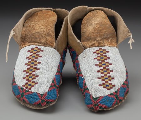 A Pair of Blackfoot Beaded Hide Moccasins c. 189 (1 of 2)