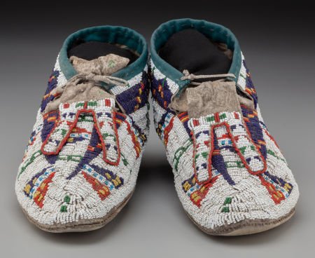 A Pair of Sioux Beaded Hide Moccasins c. 1900 (1 of 2)