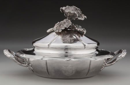 An Odiot French Silver Covered Vegetable Dish, P (1 of 3)