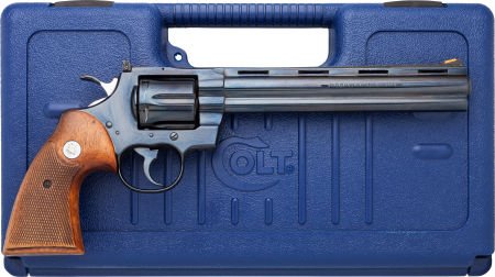 Boxed Colt Python Double Action Revolver. Seria: Boxed Colt Python Double Action Revolver. Serial no. T90408, .357 caliber, 8-inch bar