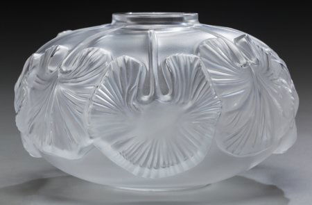 A Lalique Clear and Frosted Glass Nympheas Low V: A Lalique Clear and Frosted Glass Nympheas Low Vase, <