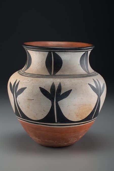 A Santo Domingo Storage Jar  c. 1930   clay, pai (1 of 2)