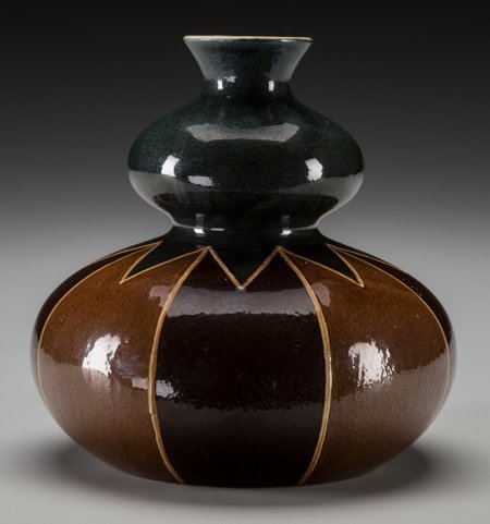 A Wedgwood Art Ware Glazed Earthenware Double Go: A Wedgwood Art Ware Glazed Earthenware Double Gourd Vase, Designed by George Anthony Mars