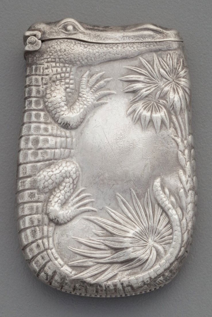 An American Silver Alligator Match Safe, circa 1 (1 of 3)