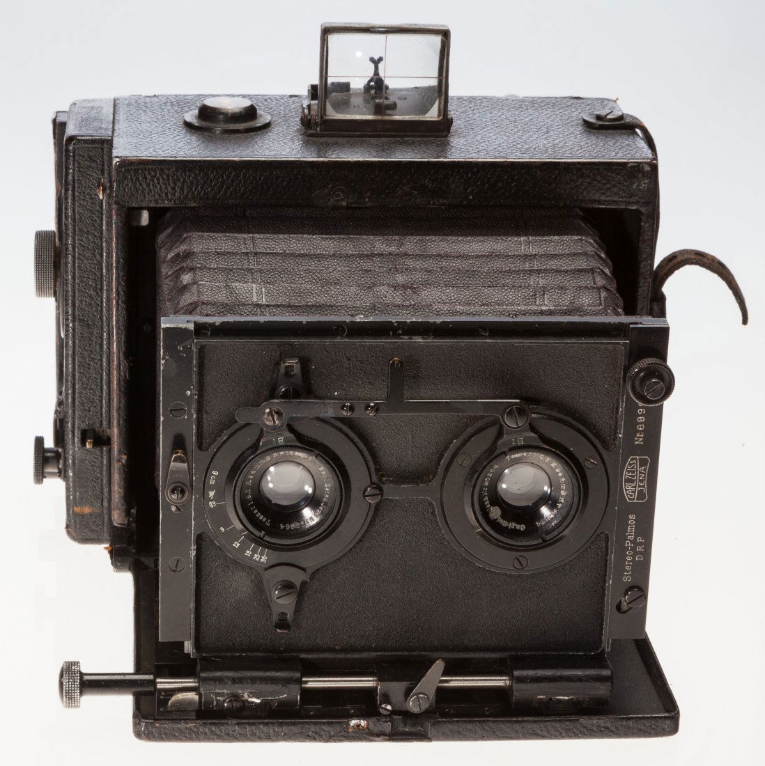 Carl Zeiss Stereo Palmos Folding Plate Camera Ge: Carl Zeiss Stereo Palmos Folding Plate CameraGerman, c. 1910, for two exposures 5 x 7cm o