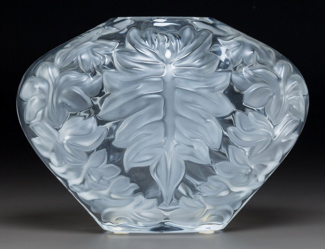 Lalique Clear and Frosted Glass Mahe Vase In ori: Lalique Clear and Frosted Glass Mahe VaseIn ori