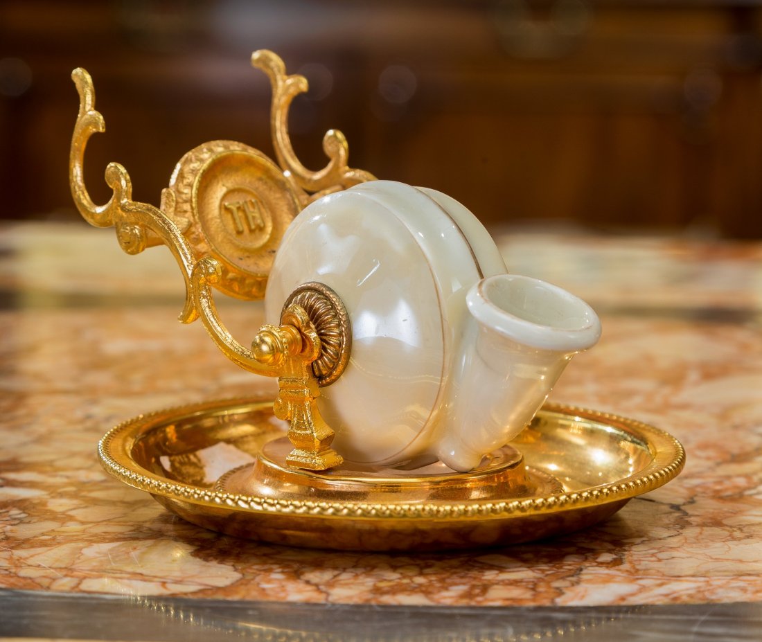An American Beaux Arts Porcelain and Gilt Metal Ink Wel (1 of 1)