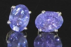 Gorgeous 2.00 ct Oval Natural Tanzanite Earrings (1 of 2)