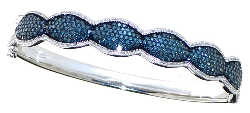 Stunning 1.75 ct Fancy Blue Diamond Bracelet (1 of 5)
