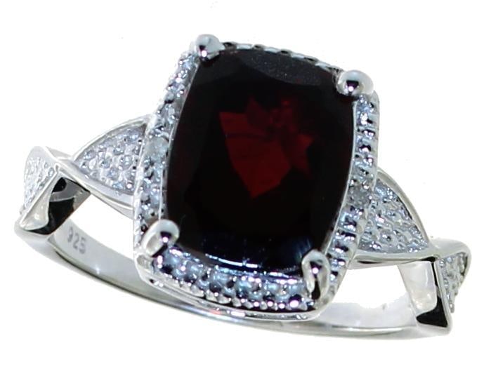 Radiant Cut 2.84 ct Garnet & Diamond Ring (1 of 1)