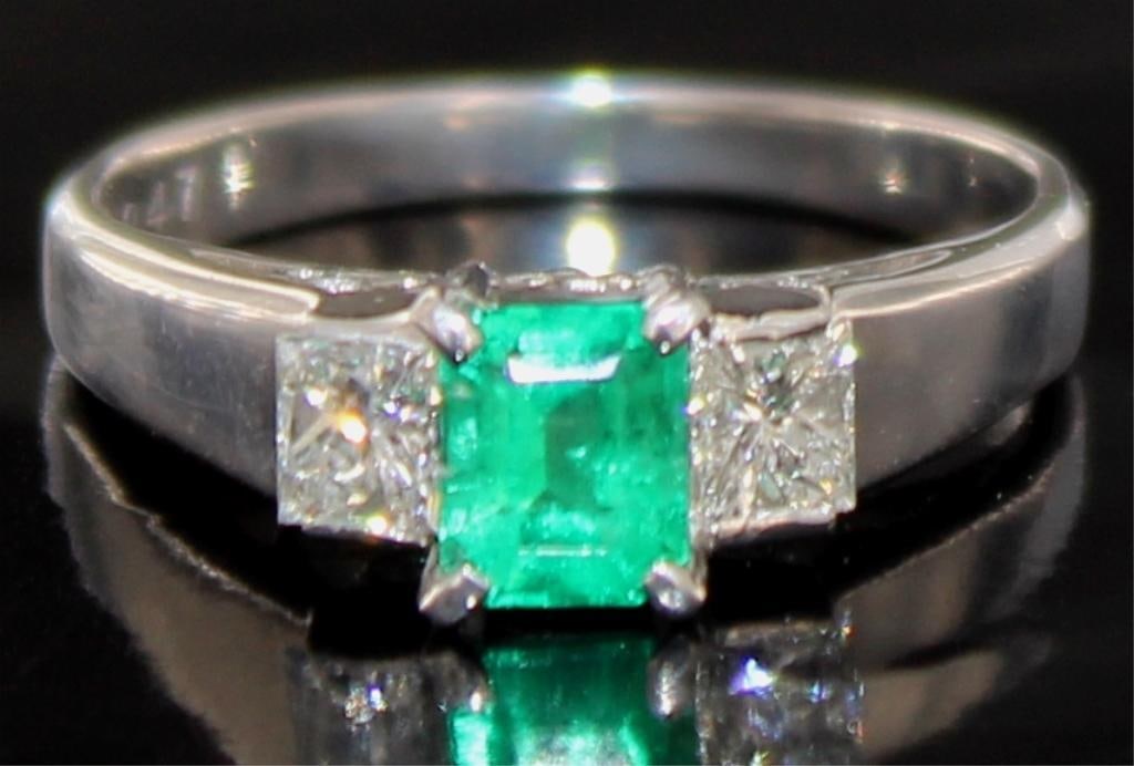 Platinum 1.11 ct Natural Emerald & Diamond Ring (1 of 5)