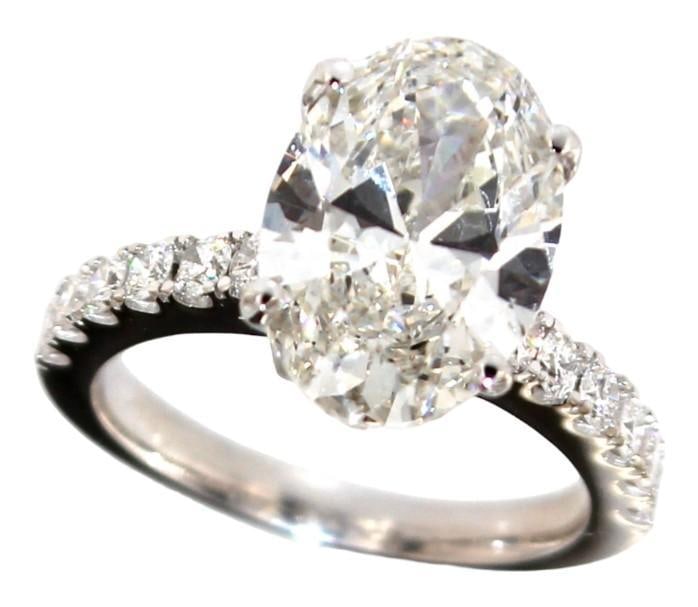 14kt Gold 5.35 ct VS Oval Lab Diamond Ring (1 of 6)