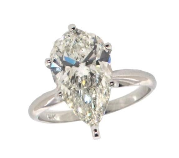 14k Gold 3.21 ct Pear Shape Lab Diamond Ring (1 of 4)