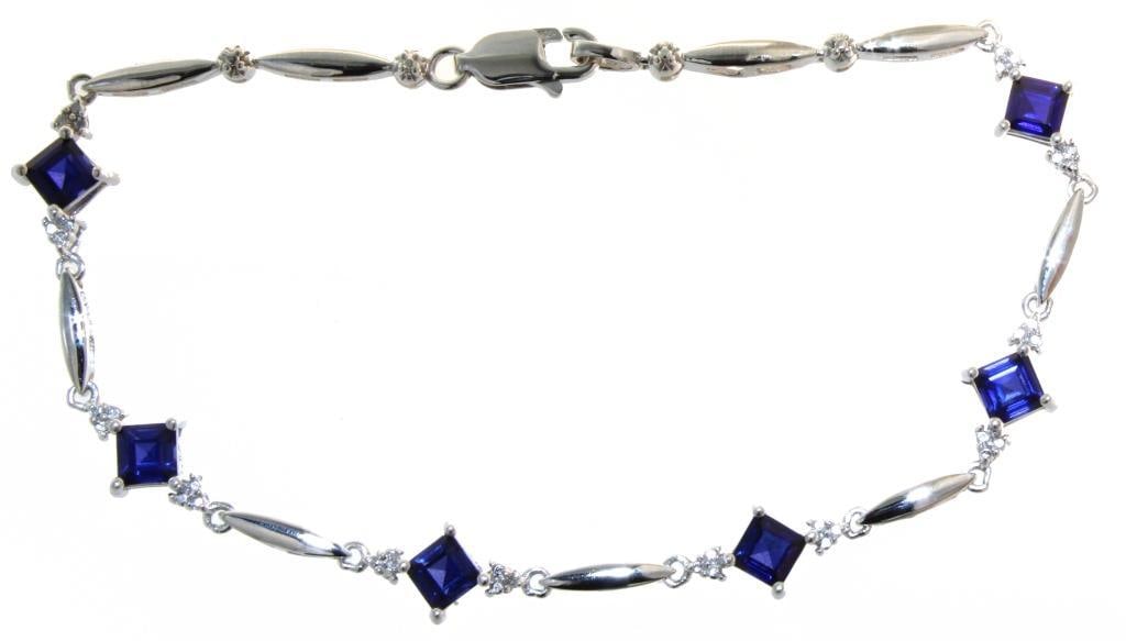 Elegant 3.10 ct Sapphire & Diamond Bracelet (1 of 2)
