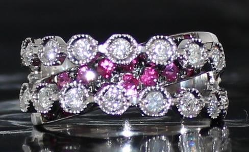 18kt Gold Natural Ruby & Diamond Estate Ring (1 of 1)