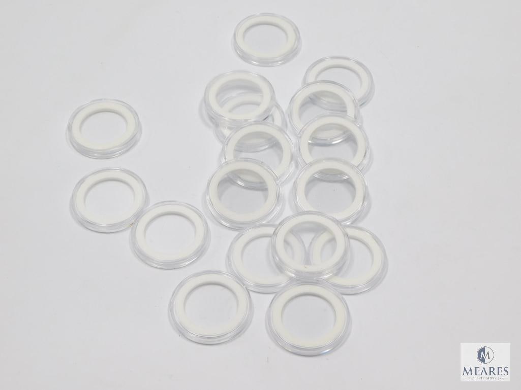 17 Round 1/2 Dollar Size Hard Plastic Holders With Felt Insert (1 of 4)