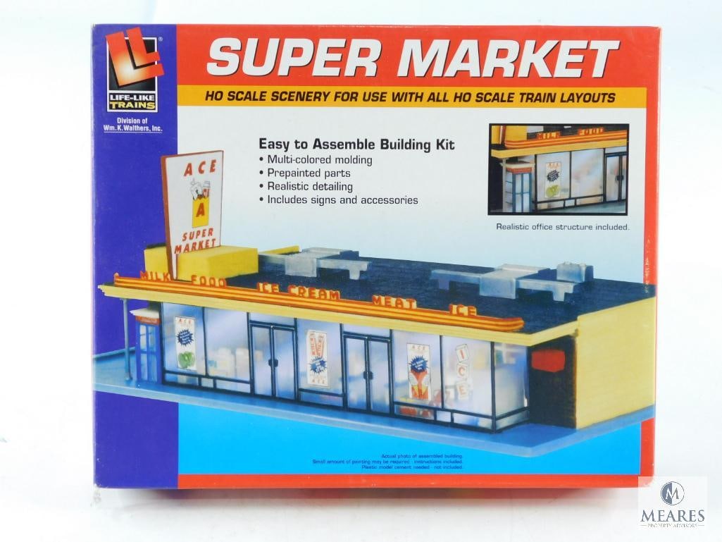Life-Like Trains HO Scale Super Market Building Kit 433-1330 (1 of 4)