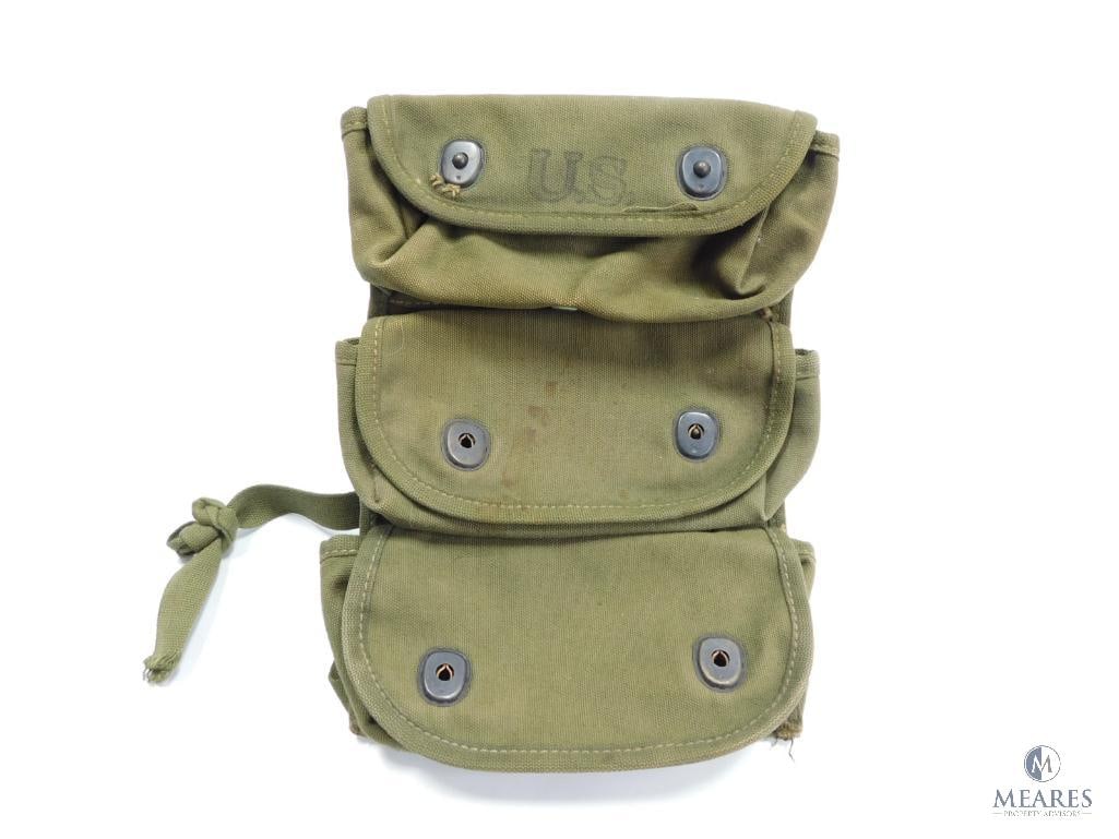 WWII US Army 1944 Three Pocket Grenade Pouch (1 of 3)