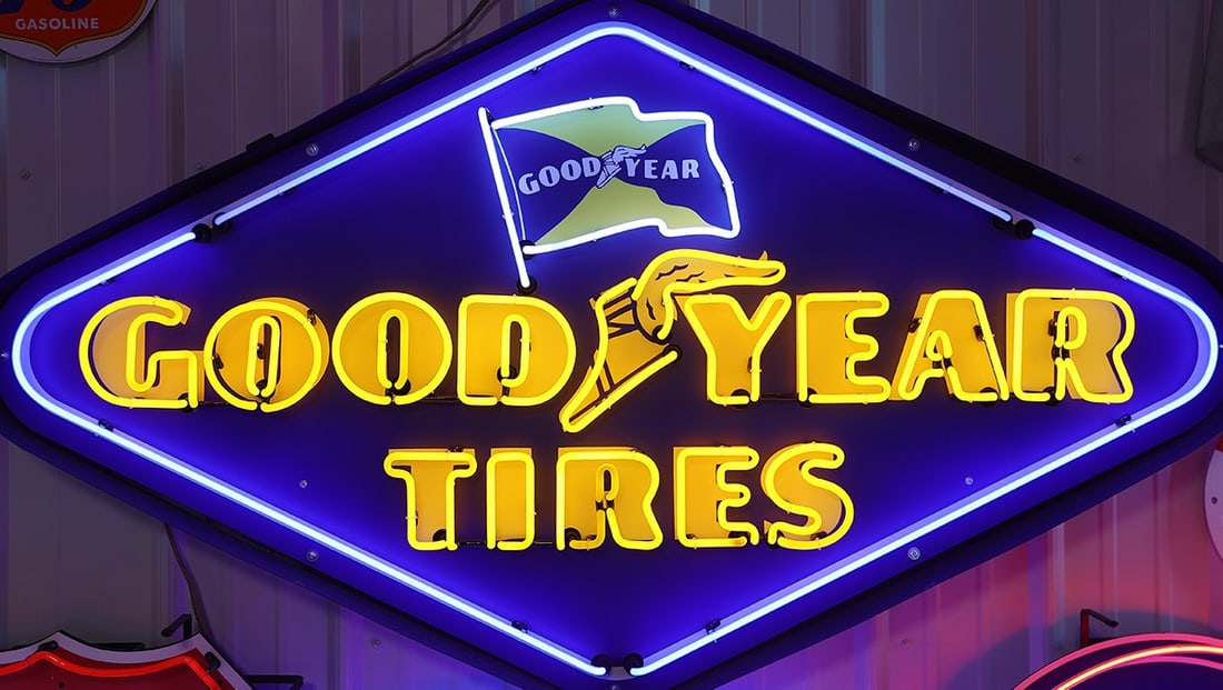 GOODYEAR TIRES DIAMOND NEON (1 of 2)