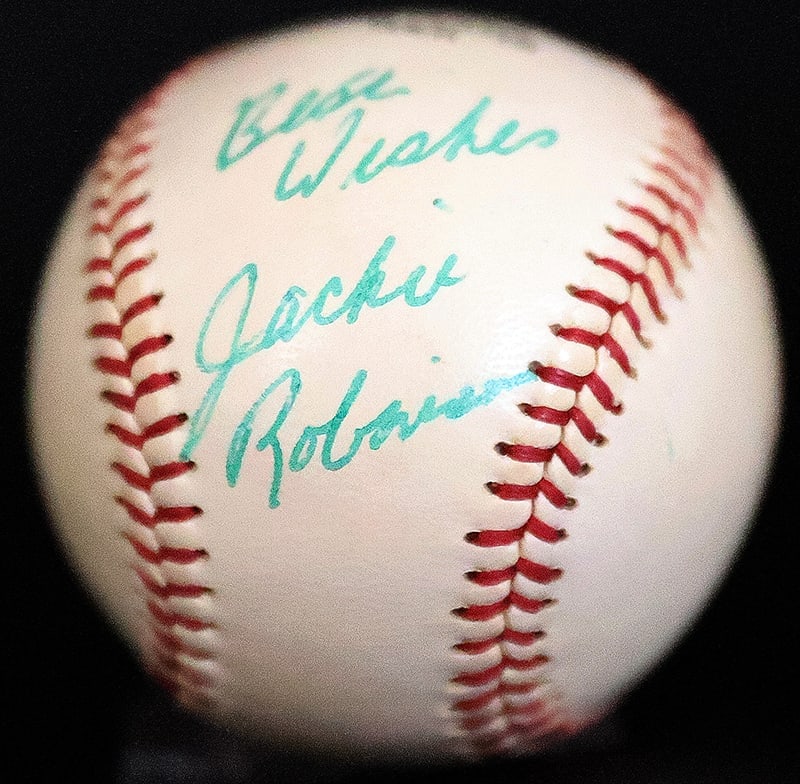 JACKIE ROBINSON SIGNED BASEBALL NO RESERVE! (1 of 1)